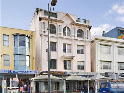 3 / 92 Campbell Parade, Bondi Beach
