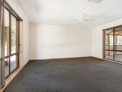 26 KENNEDIA STREET, Thurgoona