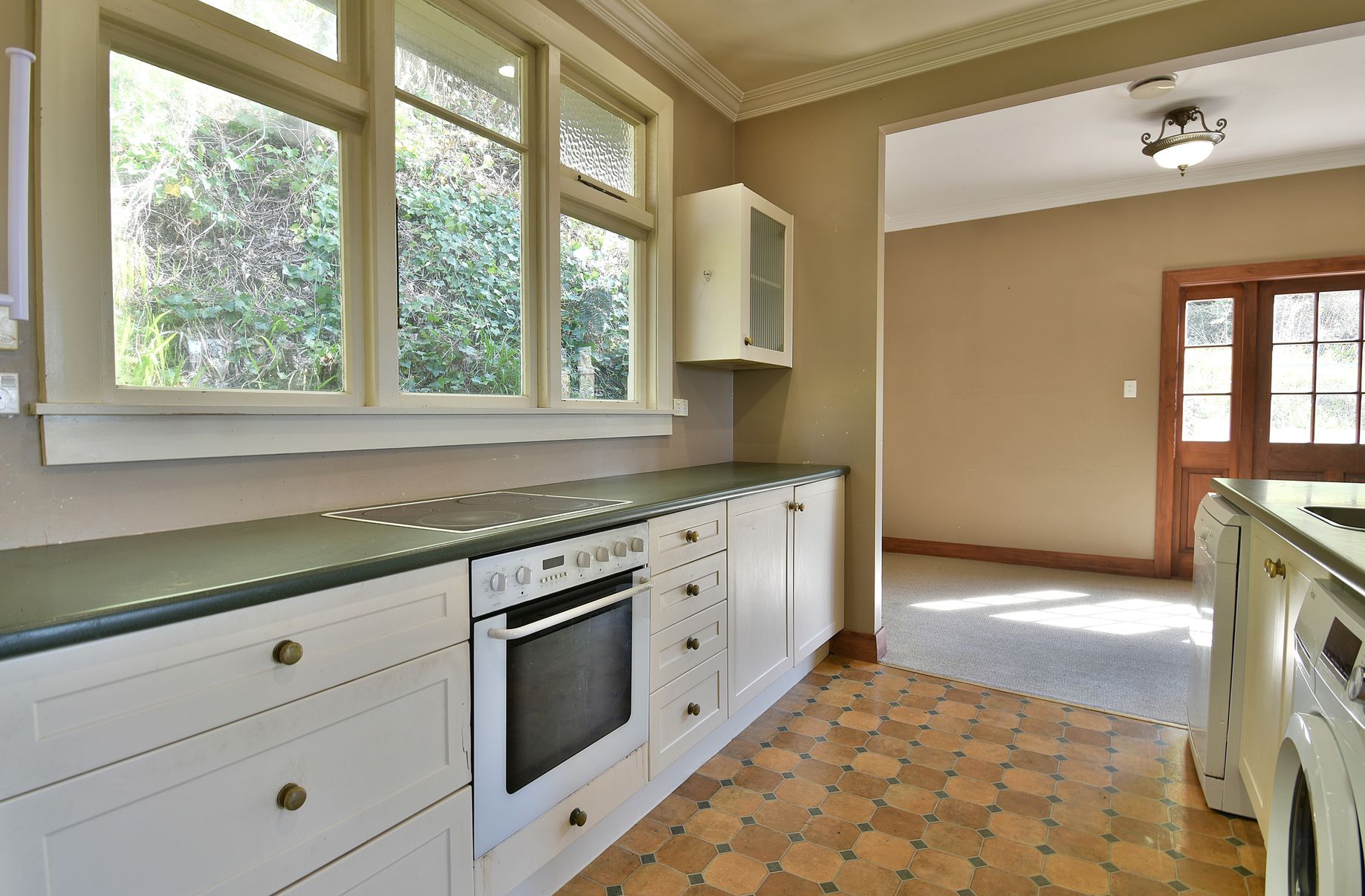 110 Bedford Street, Saint Clair