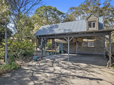 10 Cooloon Street, Hawks Nest