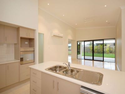 9 Fitzmaurice Drive, Bentley Park