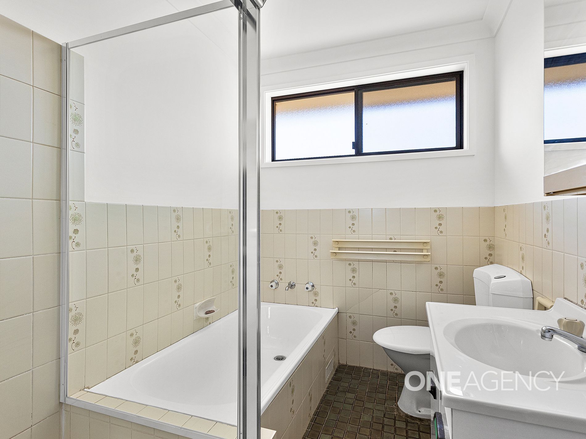 1 / 82 Timberi Avenue, Dapto