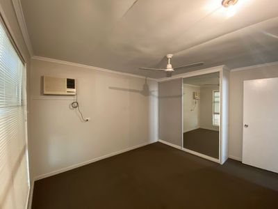 2A Herbert Court, Moranbah