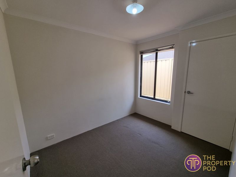 35 Moston Crescent, Bertram