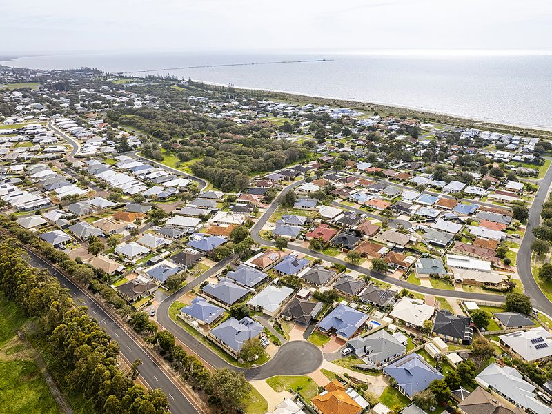 13 Pigeon Rise, Geographe