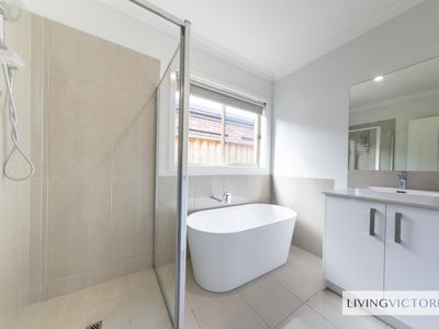 22 Stellar Road, Bonnie Brook