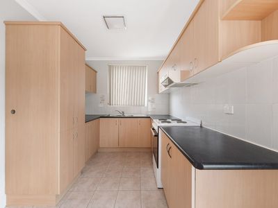 1 / 2 Brittain Crescent, Hillsdale