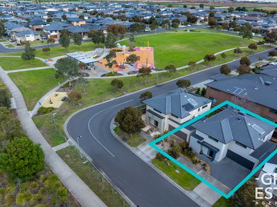 85 Avonbury Circuit, Cranbourne West