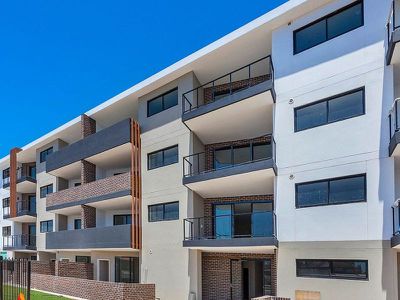 417-423 Hume Highway, Yagoona