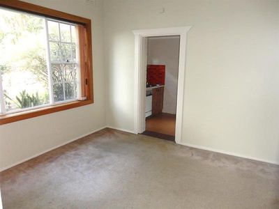 16 Riverview Road, Earlwood