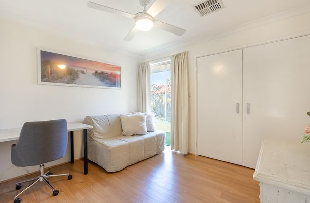 11 Keel Cove, Waikiki