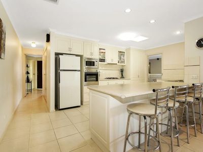 17 Glendale Ave, West Albury