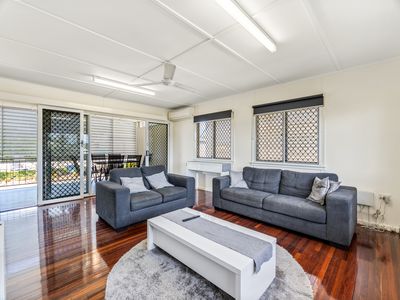 5 Poinciana Street, Cranbrook