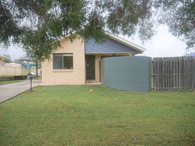 6 / 16 Queen Street, Kingaroy