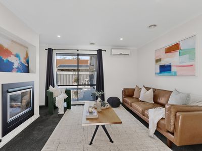 3 Galway Place, Cranbourne