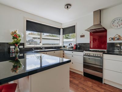 B / 75 Ajax Street, Milton