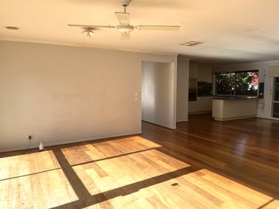 7 Conquest Drive, Werribee