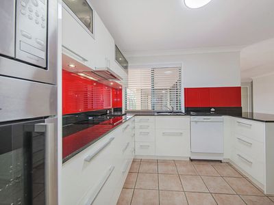 6/12 Angel Street, Eight Mile Plains