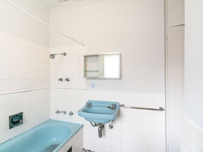 4 / 8 Crossley St, Plympton