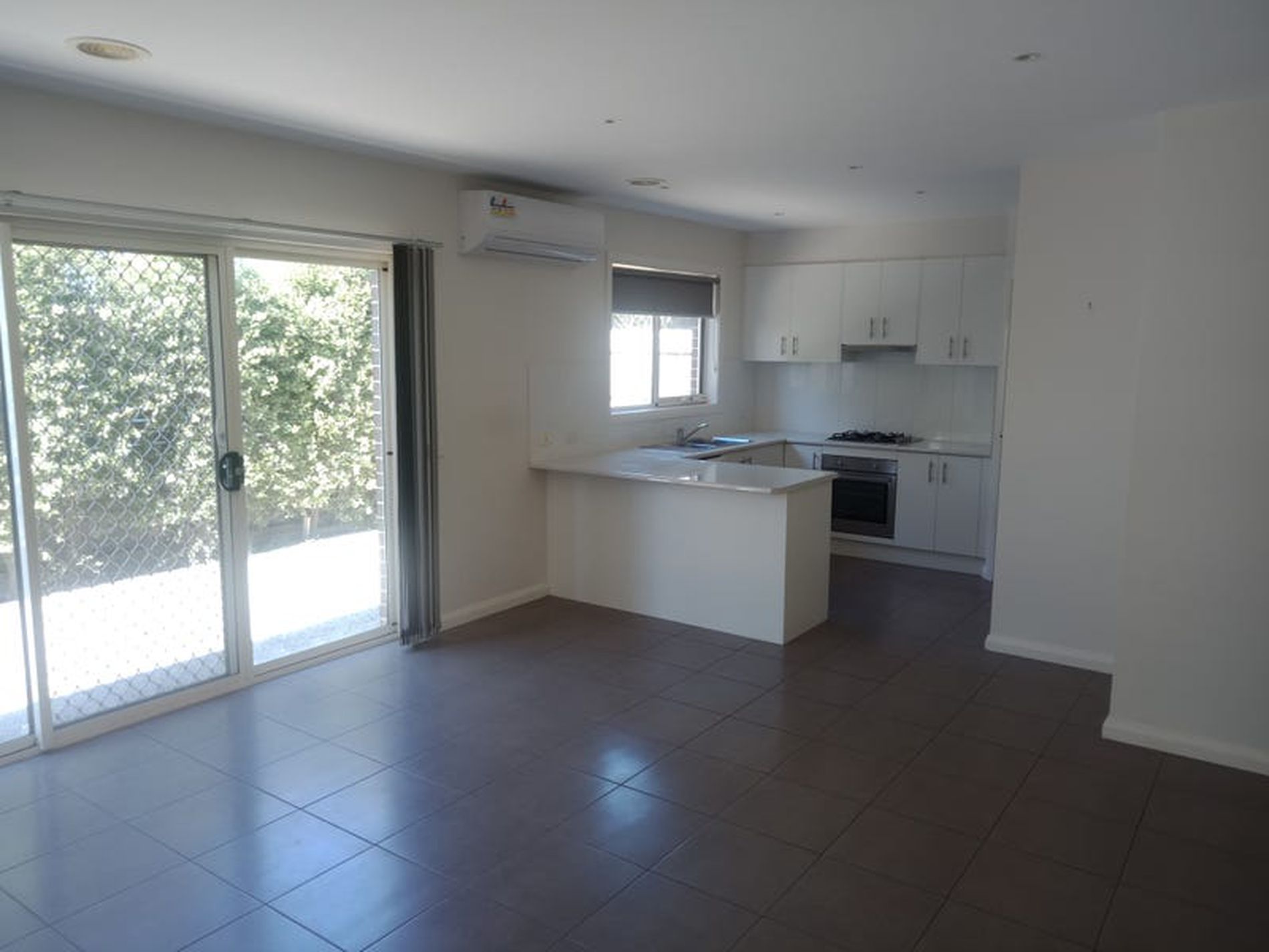 1 / 53 Collins Street, Geelong West