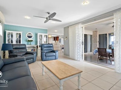 44 Baphal Crescent, Narangba