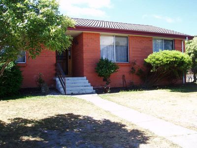 89 Davies Street, George Town