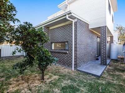 4 / 41A Tripoli Way, Albion Park