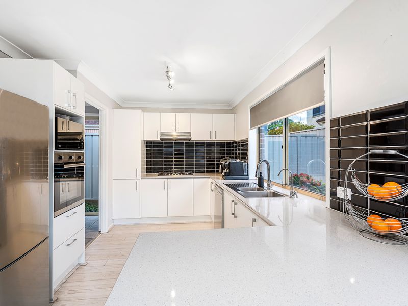 39 Canyon Drive, Stanhope Gardens