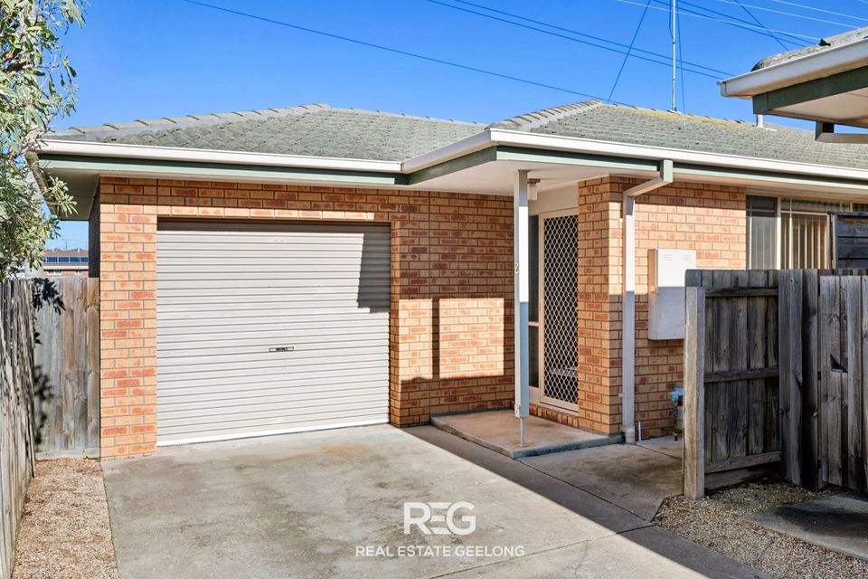 2 / 30 Burdoo Drive, Grovedale