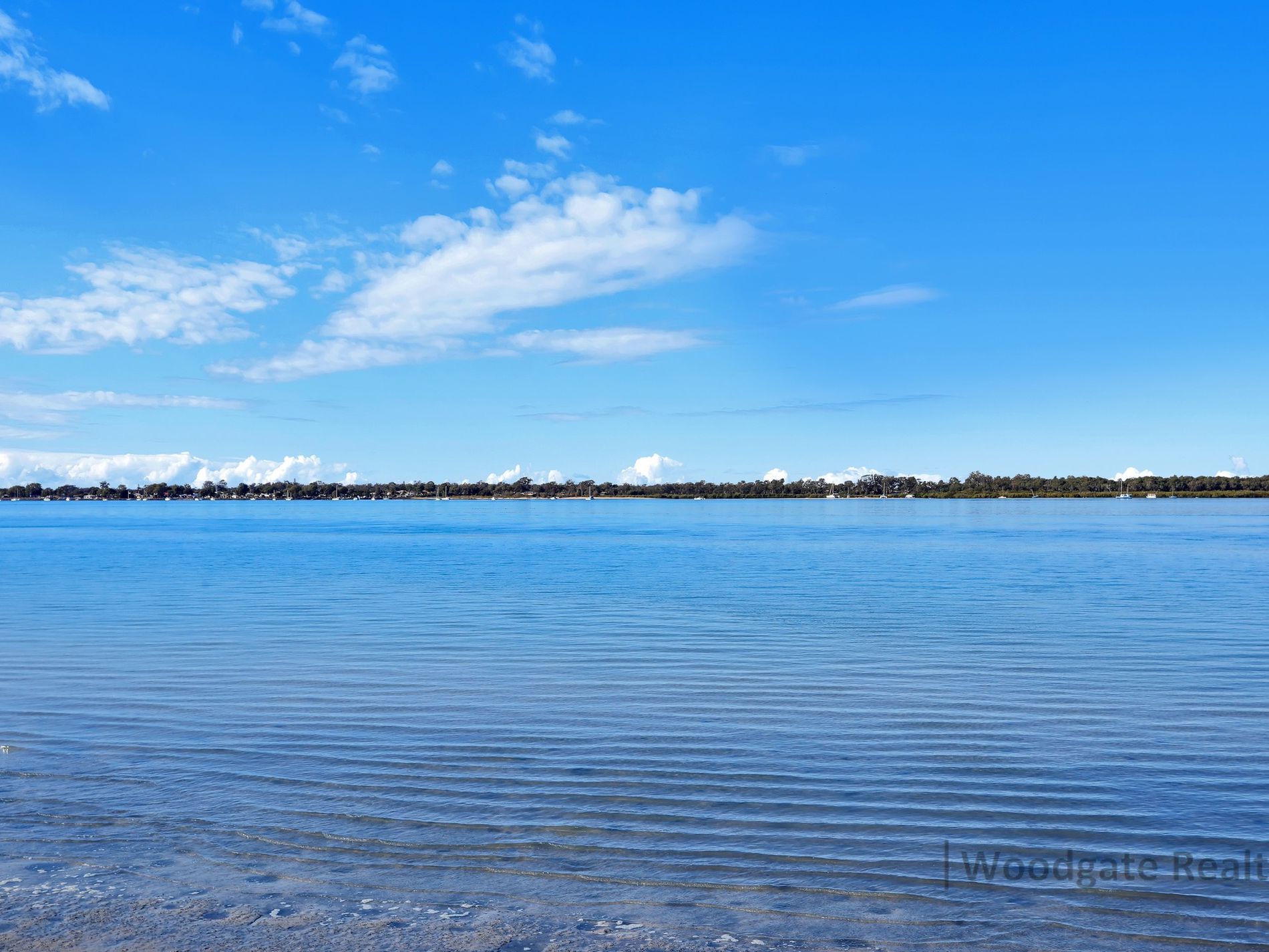 21 Esplanade Walkers Pt., Woodgate