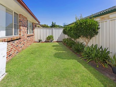 2 / 4 Murrah Close, Flinders