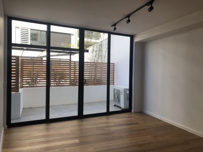 101 / 2  Keats Avenue, Rockdale