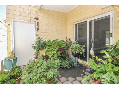 2A / 2 Wroxton Street, Midland