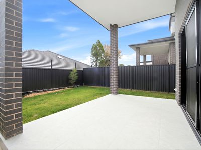 2 / 30 Strickland Street, Bass Hill