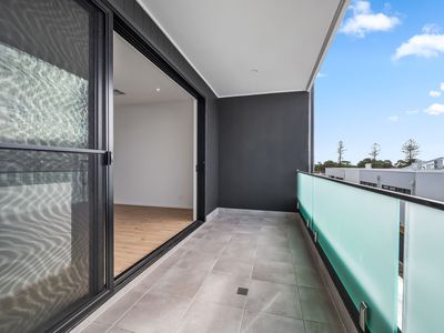 8 Oceanview Drive, Taperoo