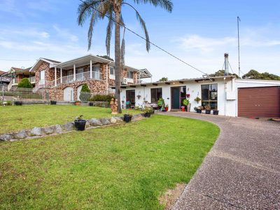 17 Hillside Crescent, Kianga