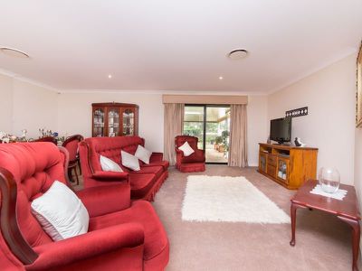 18 Cardiff Arms Avenue, Dubbo