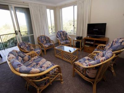 9 / 9-11 Beach Road, Hawks Nest