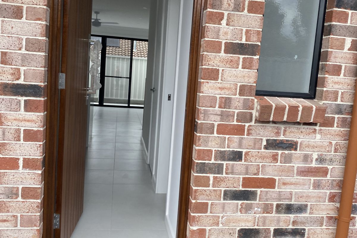 2 / 15 Gameau Rd, Paradise