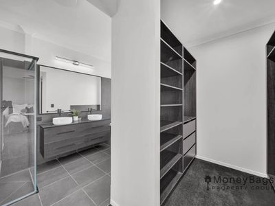 50-52 Pathfinder Road, Woodhill