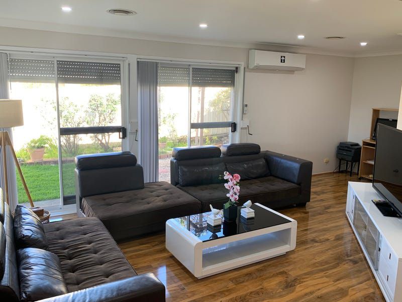 36 Darling Street, Abbotsbury
