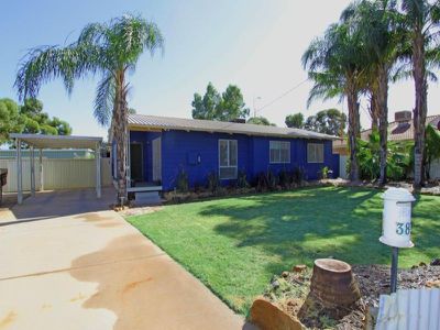 38A Sewell Drive, Kalgoorlie