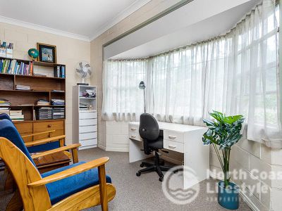 8 Waranga Crescent, Burringbar