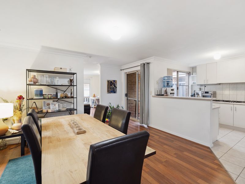 2 Stannard Street, St James