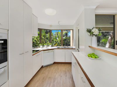 2 / 80 Parkyn Parade, Mooloolaba