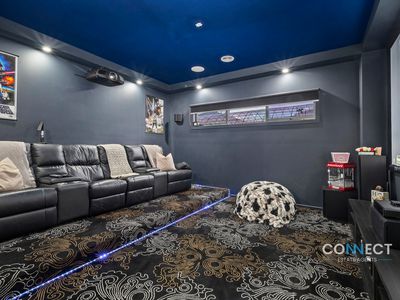 8 Best Street, Cranbourne West