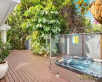 16B Oak Avenue , Surfers Paradise