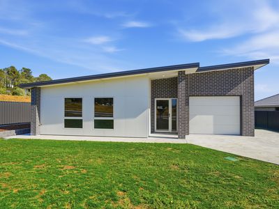 1 Vulcan Court, Beaconsfield