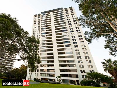 10W / 16 Kings Park Avenue, Crawley