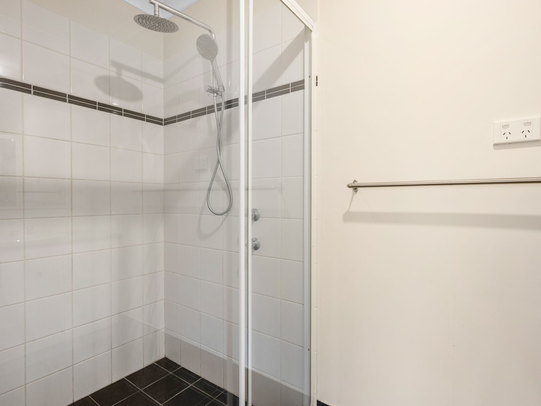 1 / 406 Hay Street, Somerville